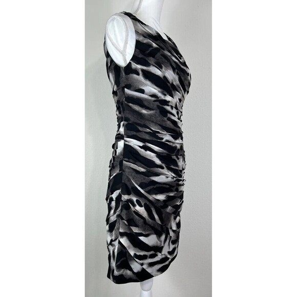 ANN TAYLOR Black Grey Animal Print Sleeveless Dress Size 6 - Picture 7 of 14